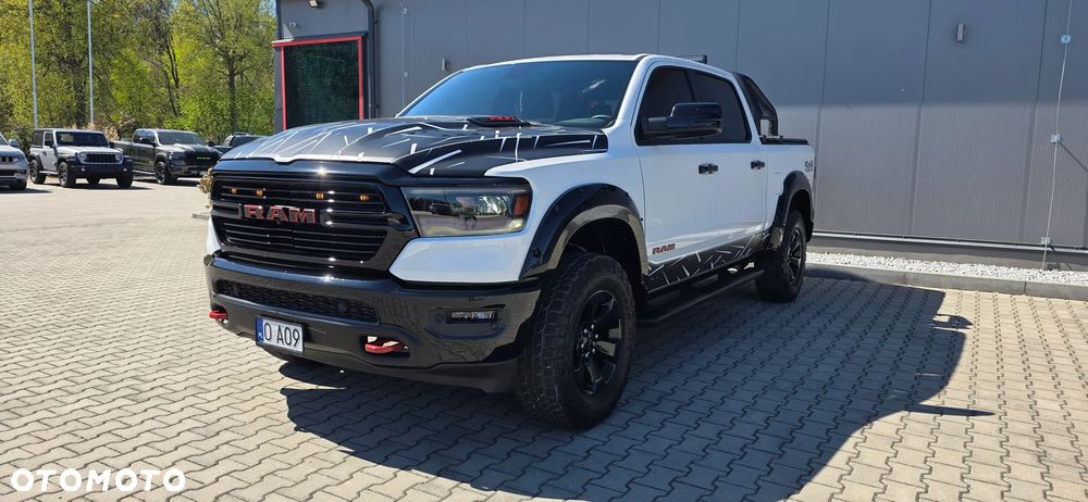 Dodge RAM - 2