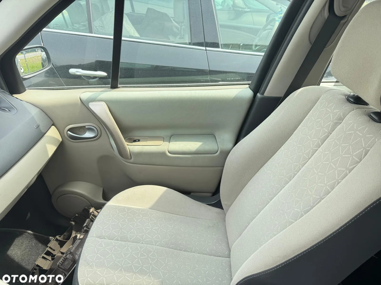 Klapa bagażnika Renault Scenic 2008 poj. 1.5 DCi 106 KM - 10