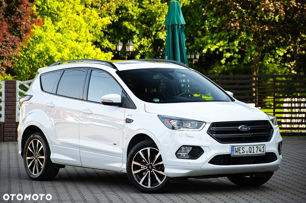 Ford Kuga 1.5 EcoBoost 4x4 ST-Line - 10