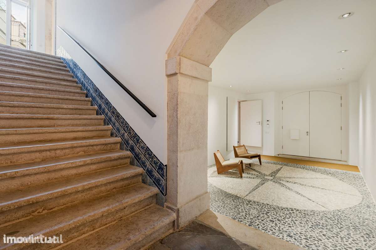 Moradia geminada à venda no Largo do Contador Mor, 4 - Grande imagem: 2/35