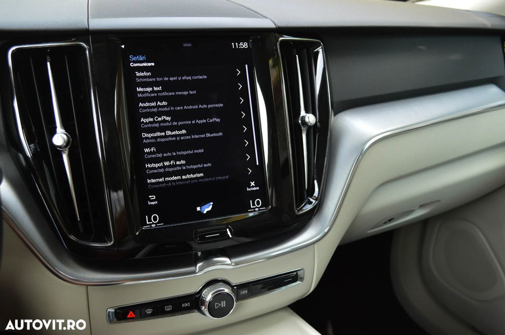 Volvo XC 60 B4 D AWD Ultimate Bright - 18