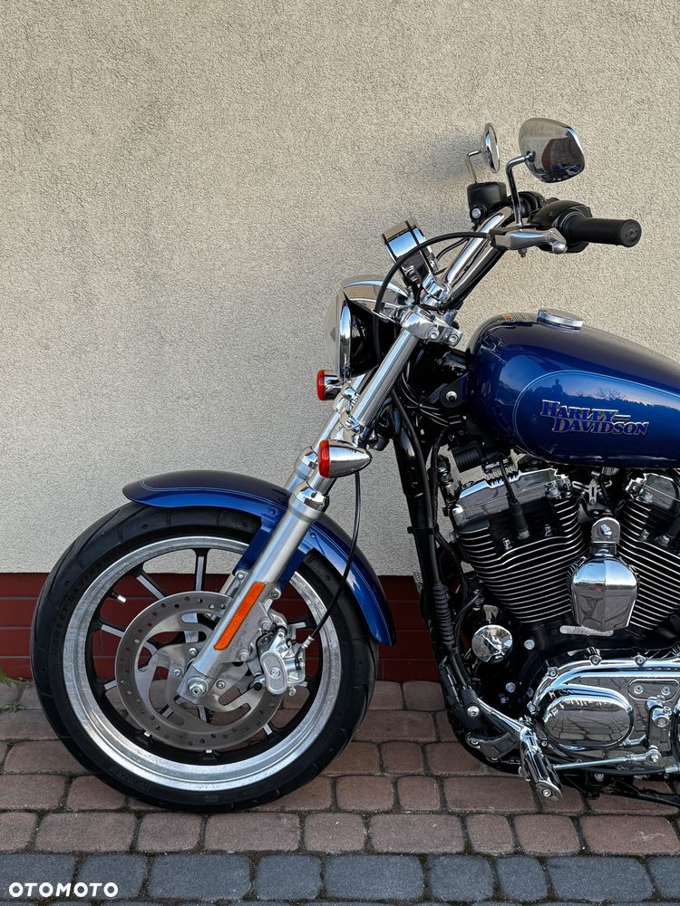 Harley-Davidson Sportster Custom 1200C - 25