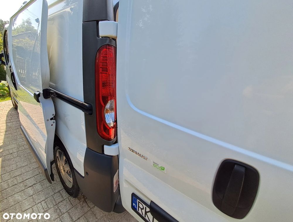 Renault Trafic - 14
