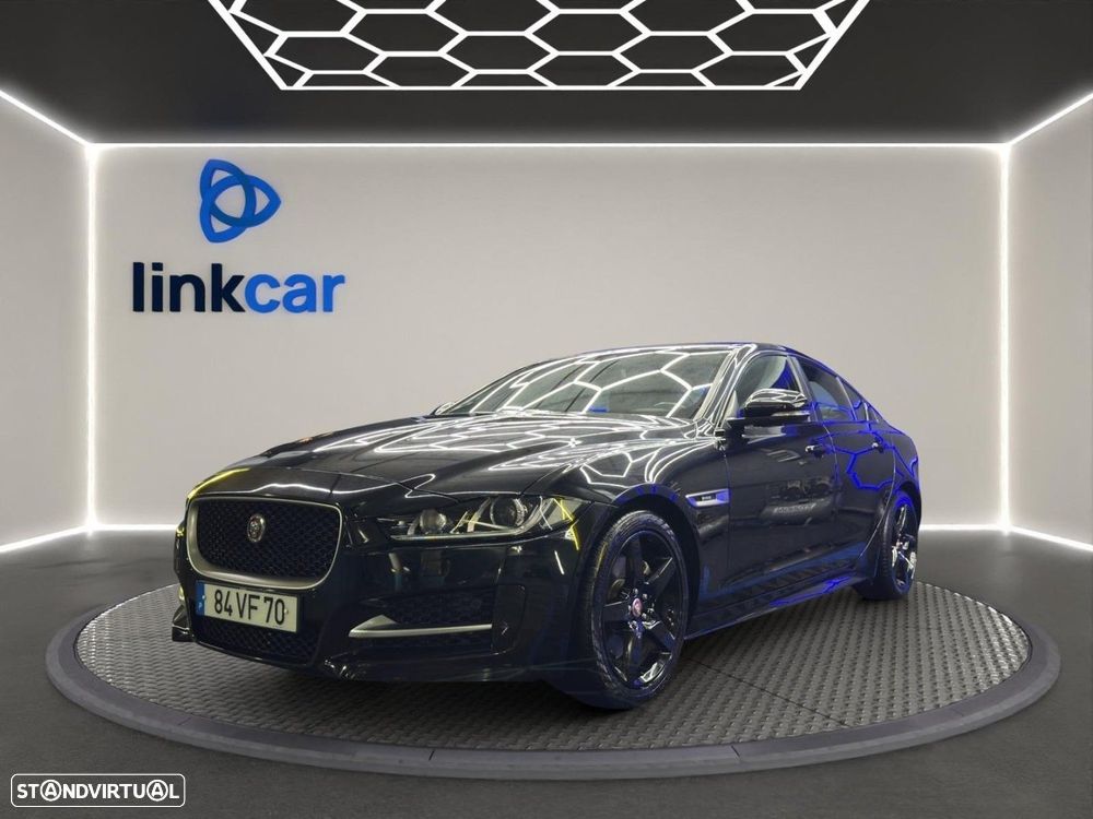 Jaguar XE 2.0 D R-Sport Aut. - 4