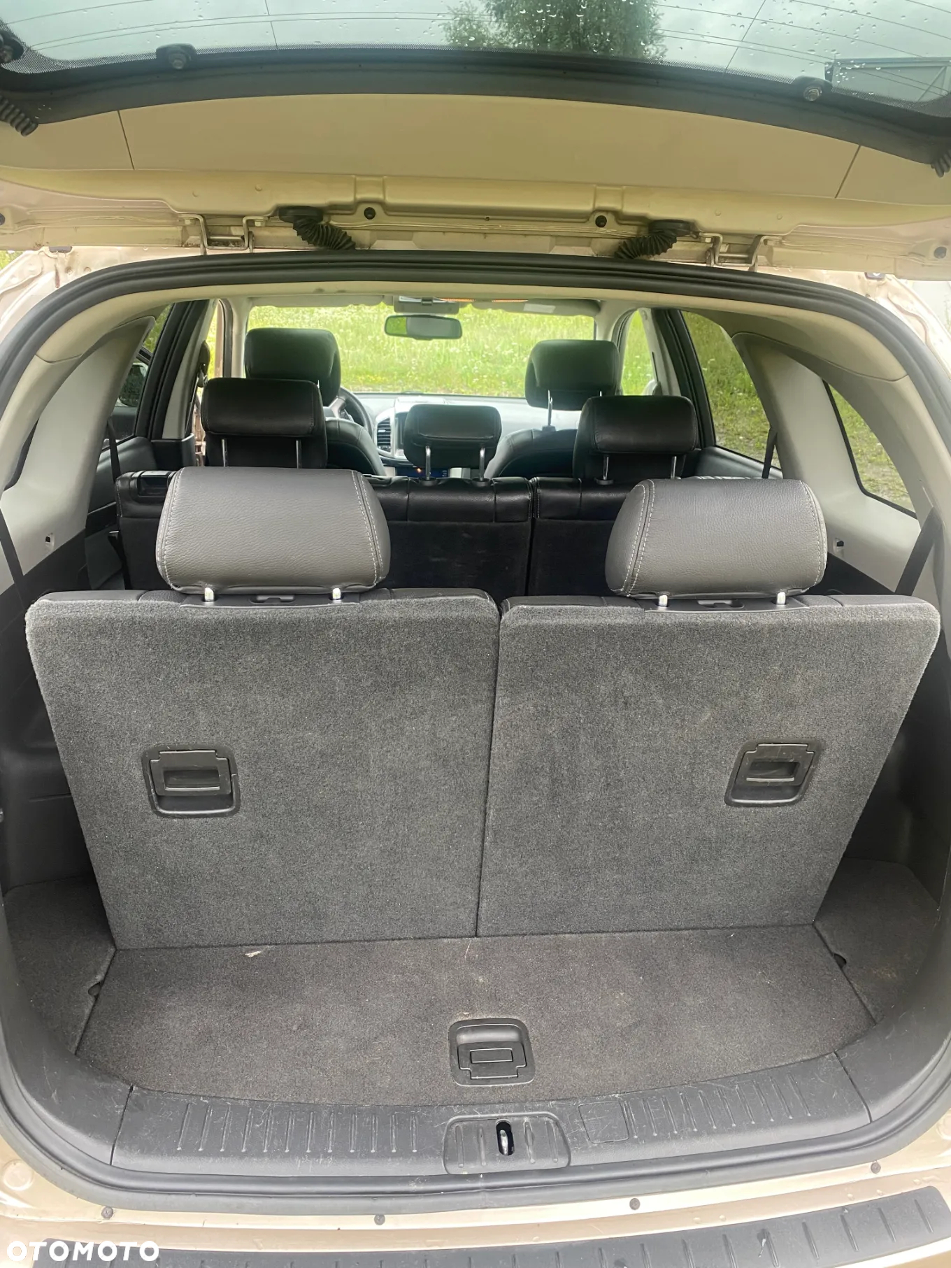 Chevrolet Captiva - 12