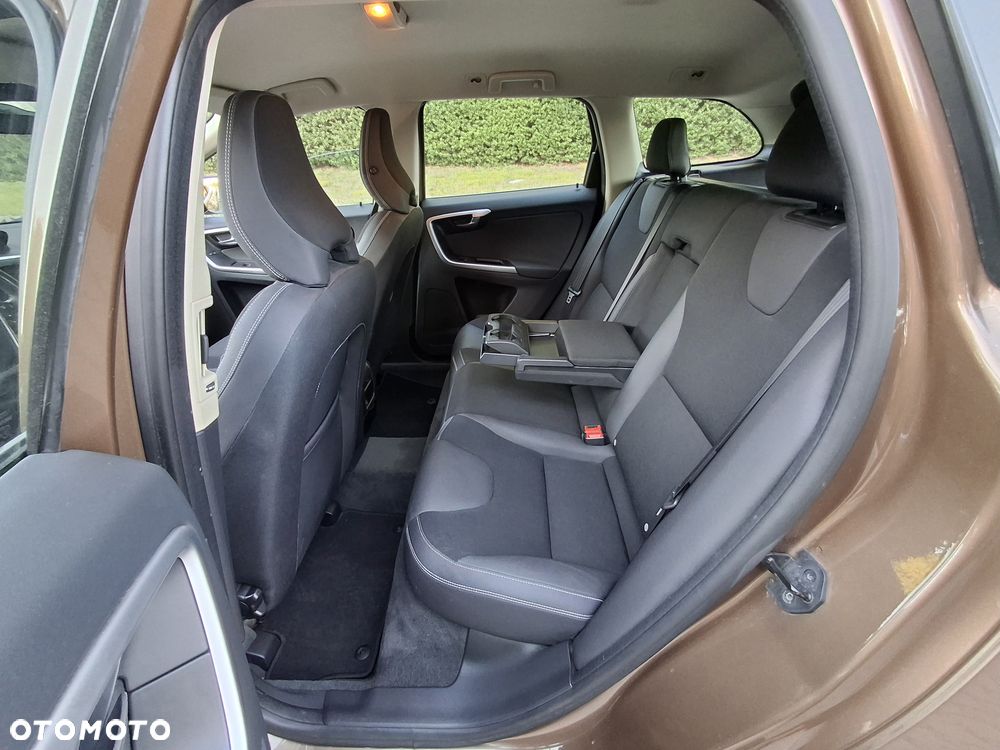 Volvo XC 60 - 12