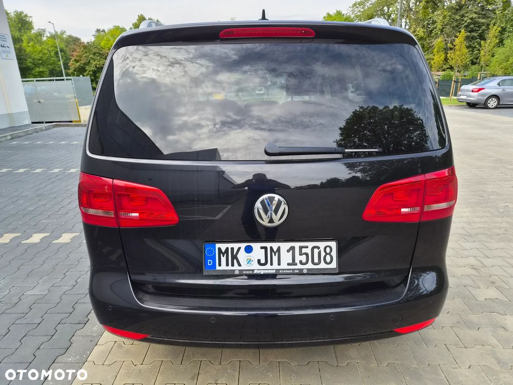 Volkswagen Touran 1.4 TSI DSG Cup - 6