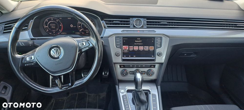 Volkswagen Passat Alltrack - 14