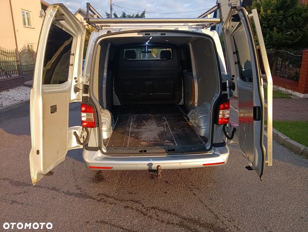 Volkswagen Transporter - 8