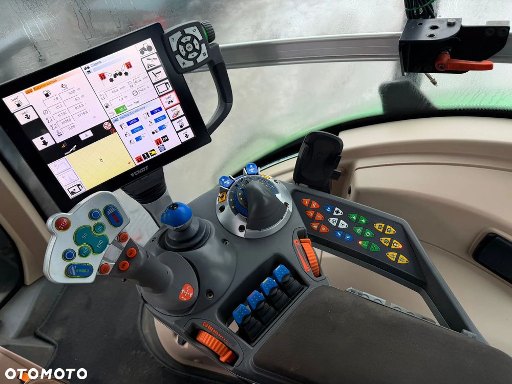 Fendt 828 Vario Profi Plus - 21
