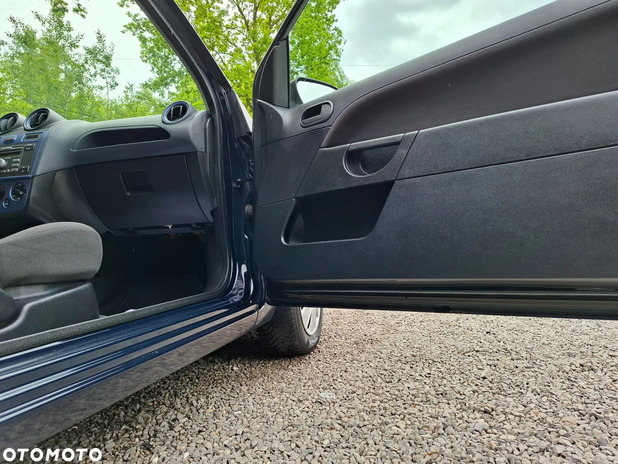 Ford Fiesta 1.3 Ambiente - 15