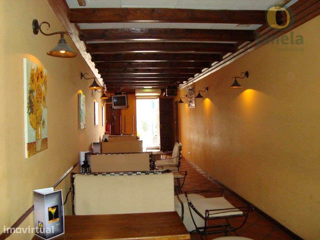 Espaço comercial / Restaurante Take Away / Bar / Pub ao pé da Praia... - Grande imagem: 4/4
