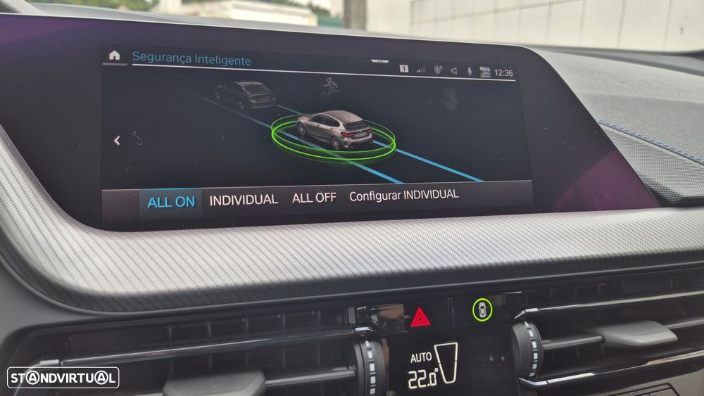 BMW 116 d Pack Desportivo M Auto - 47