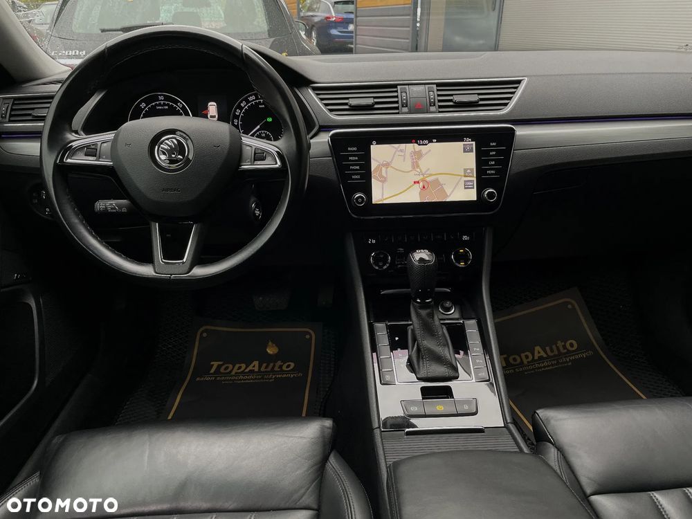 Skoda Superb 2.0 TDI Ambition DSG - 39