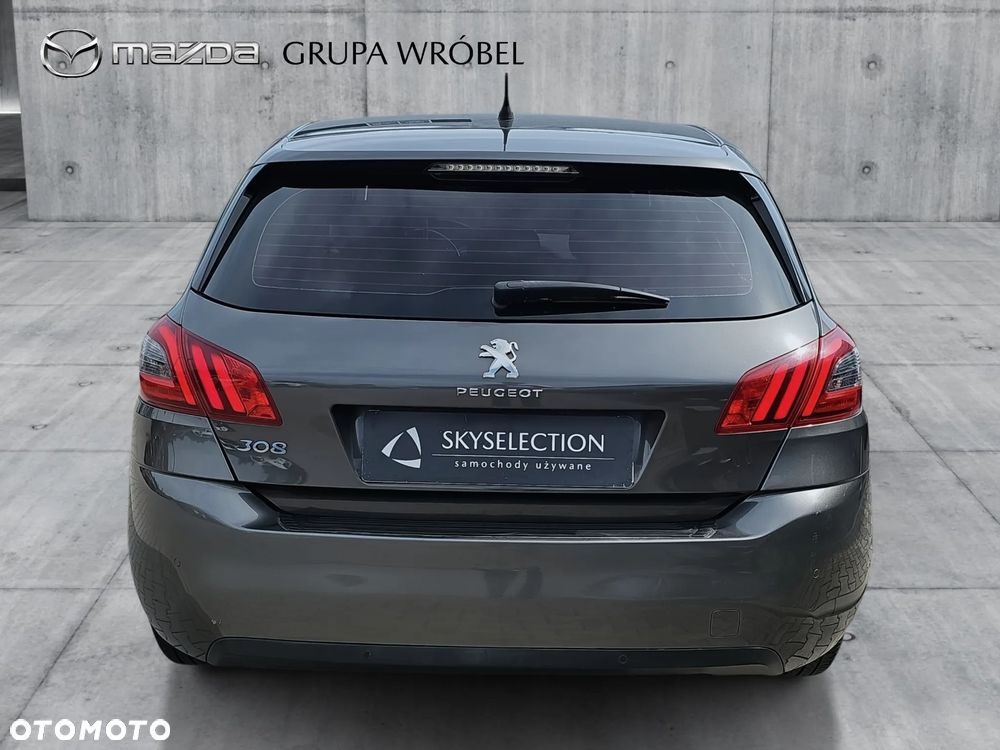 Peugeot 308 1.2 PureTech GPF Active Pack S&S EAT8 - 6