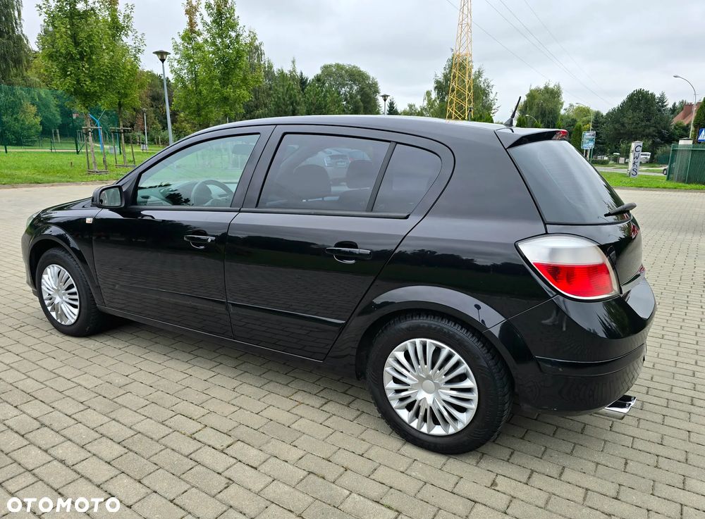 Opel Astra 1.6 Enjoy - 4