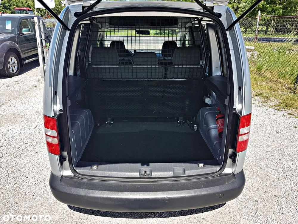 Volkswagen Caddy Mixt - 19