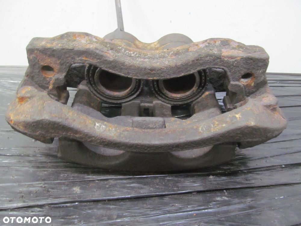 IVECO DAILY 05-11 65C ZACISK HAMULCOWY PRAWY TYL - 3