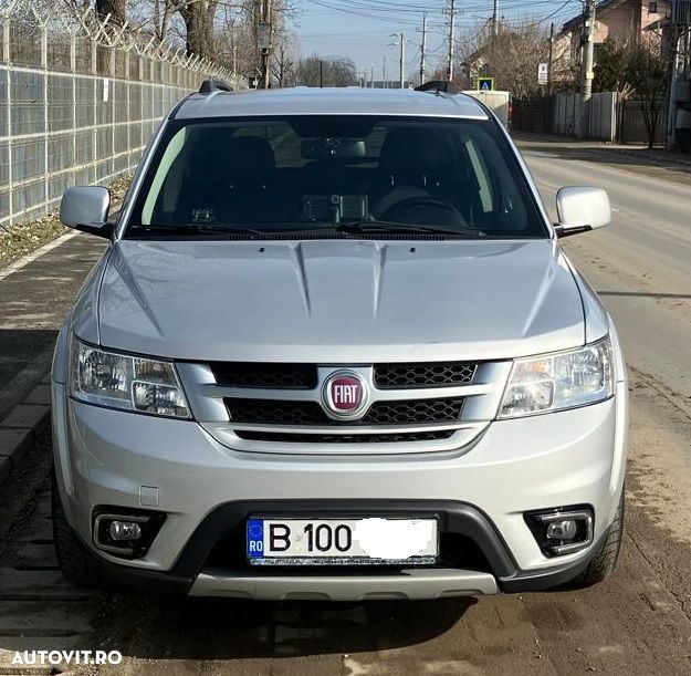 Fiat Freemont 2.0 Mjet AT AWD - 3