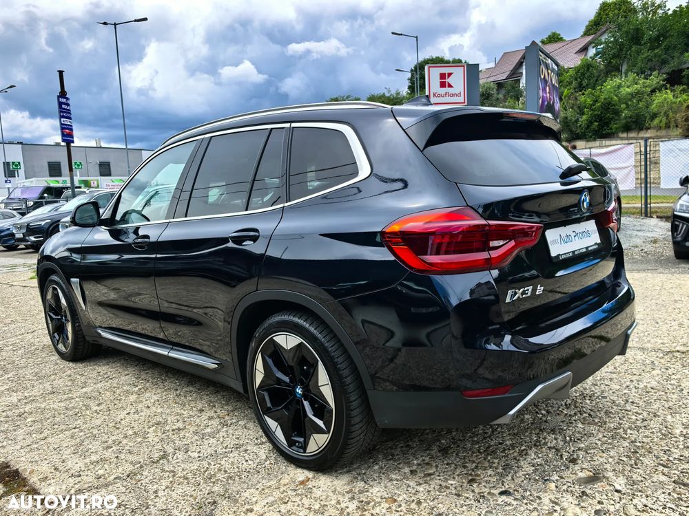 BMW iX3 Standard - 3