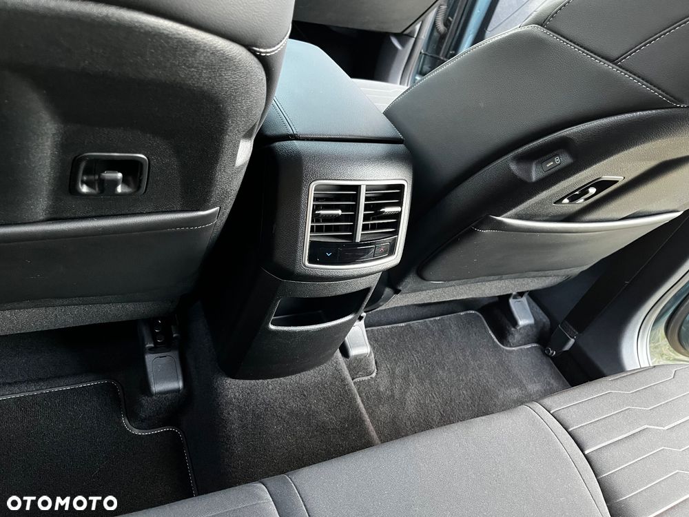 Kia Sportage 1.6 T-GDI HEV Business Line 4WD - 6
