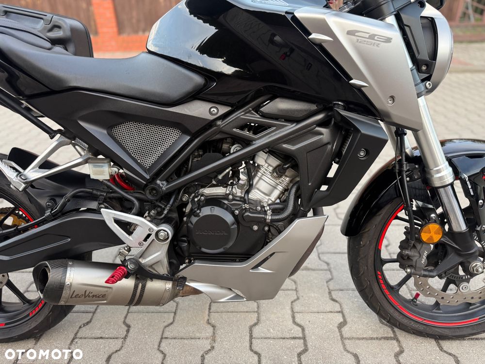 Honda CB - 8