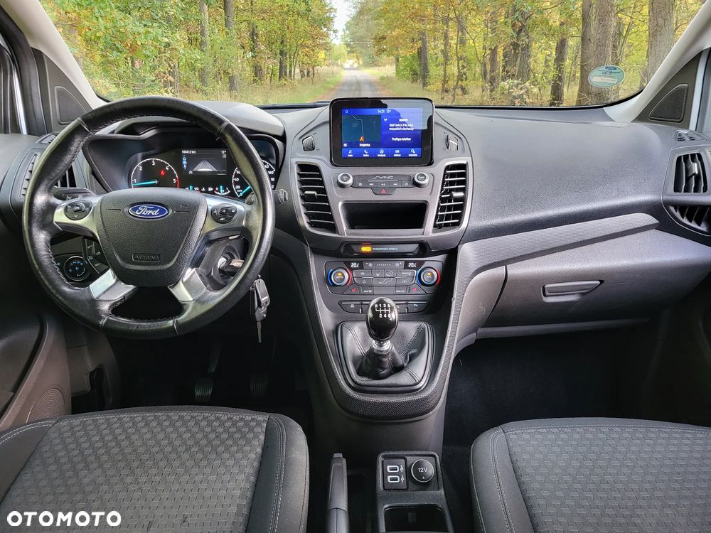 Ford Tourneo Connect 1.5 TDCi Titanium - 6