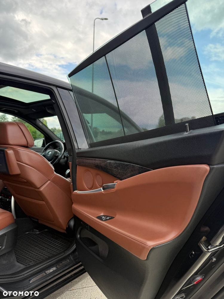 BMW 5GT 550i Luxury Line - 31