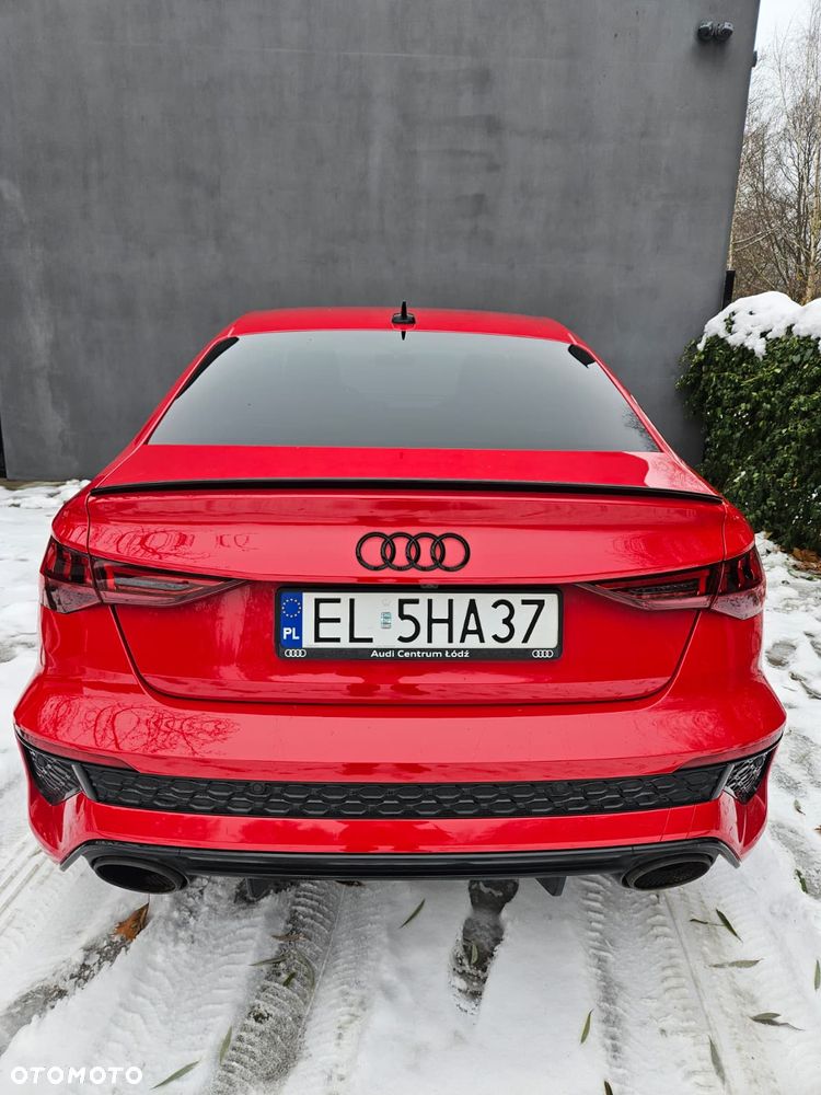 Audi RS3 Limousine - 11