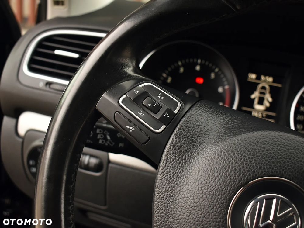 Volkswagen Golf - 19