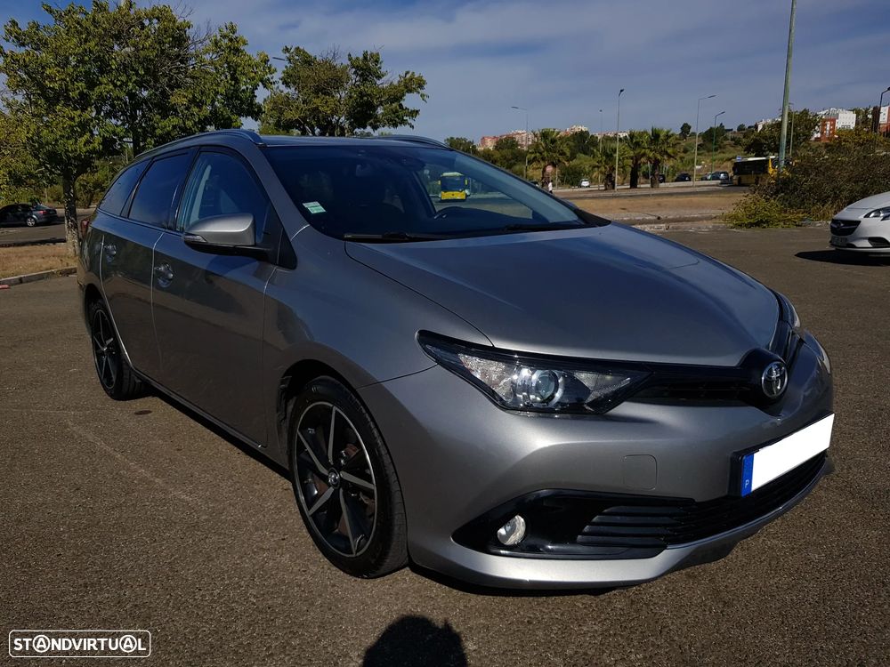 Toyota Auris Touring Sports 1.4 D-4D C.+P.Techo+P.Sport - 54