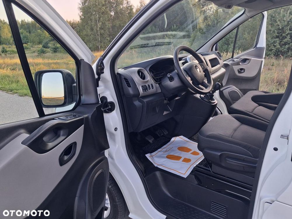 Renault Trafic - 20