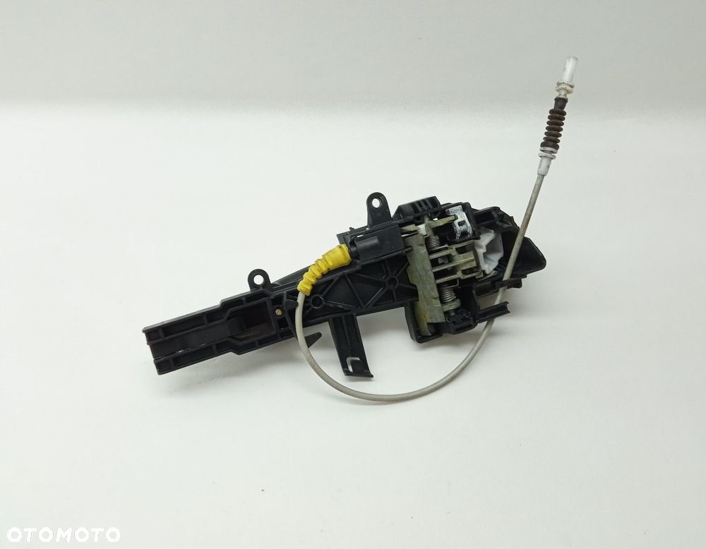 KLAMKA PRAWA PRZEDNIA BMW SERIA 1 E81 475 - 2