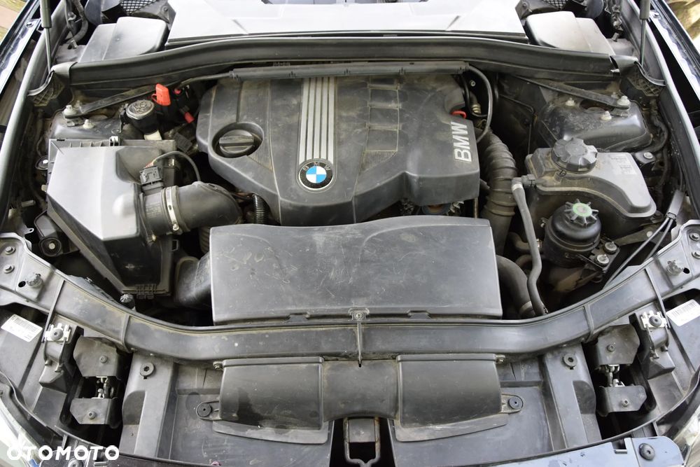 BMW X1 sDrive20d - 33