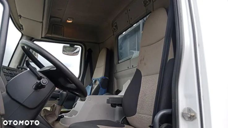 Renault Midlum 240.16 4x4 - 22