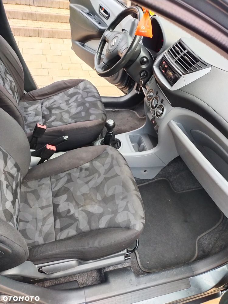 Suzuki Alto - 16