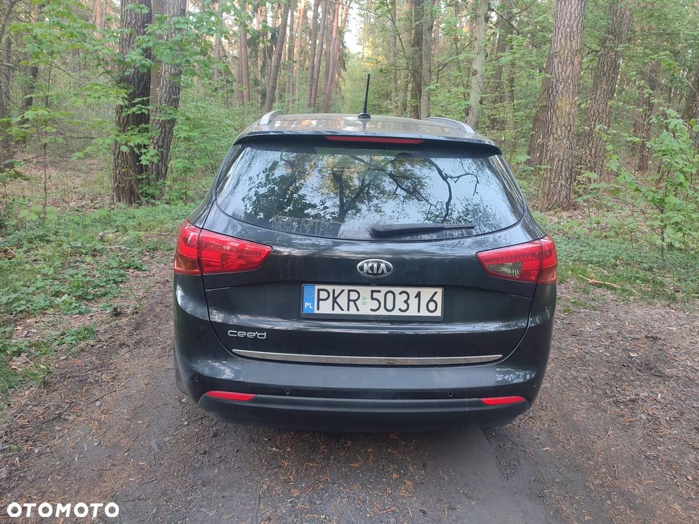 Kia Ceed Cee'd 1.6 GDI XL DCT - 3