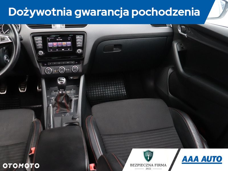 Skoda Octavia - 9