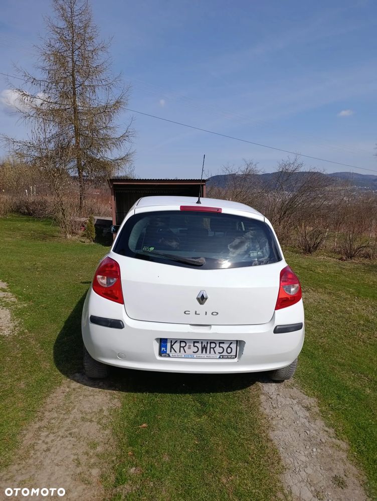 Renault Clio - 3