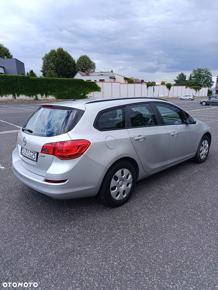 Opel Astra 1.7 CDTI Sport - 4