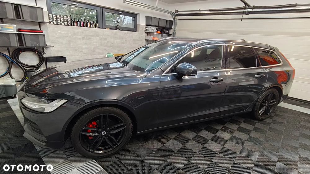 Volvo V90 D4 Geartronic Momentum - 14