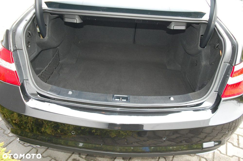 Mercedes-Benz Klasa E - 29