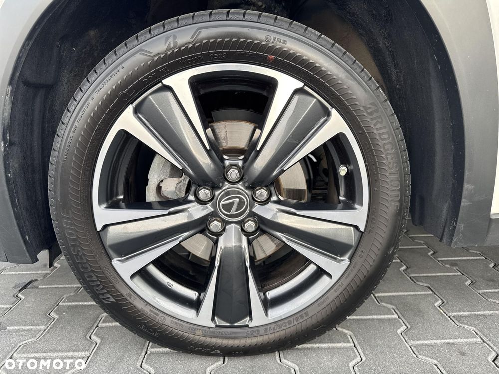 Lexus UX 250h GPF Business 2WD - 19