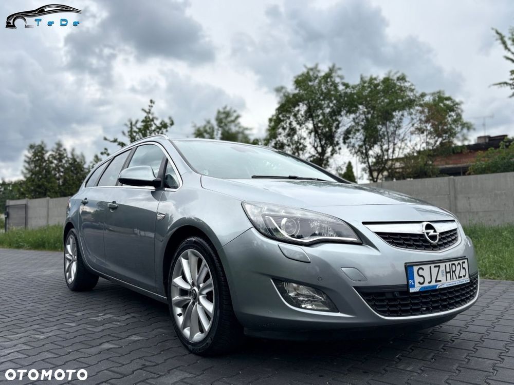 Opel Astra 2.0 CDTI Cosmo - 4
