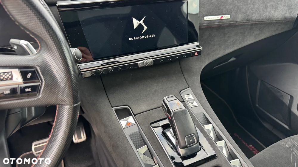 DS Automobiles DS 7 Crossback 2.0 BlueHDi Performance Line + - 11