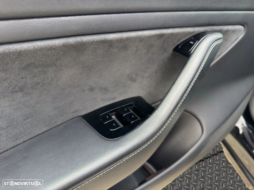 Tesla Model 3 - 14