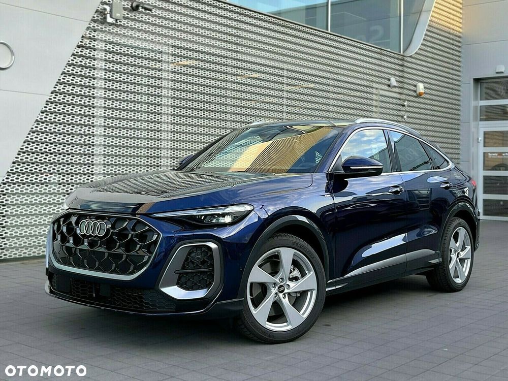 Audi Q5 Sportback - 15