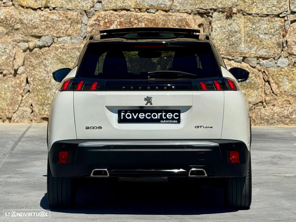 Peugeot 2008 1.2 PureTech GT Line EAT8 - 18
