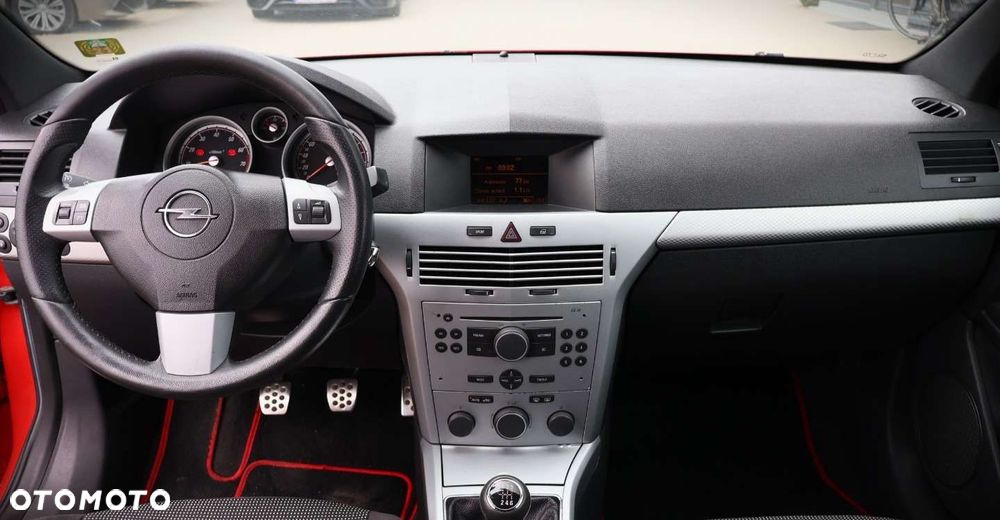 Opel Astra - 16