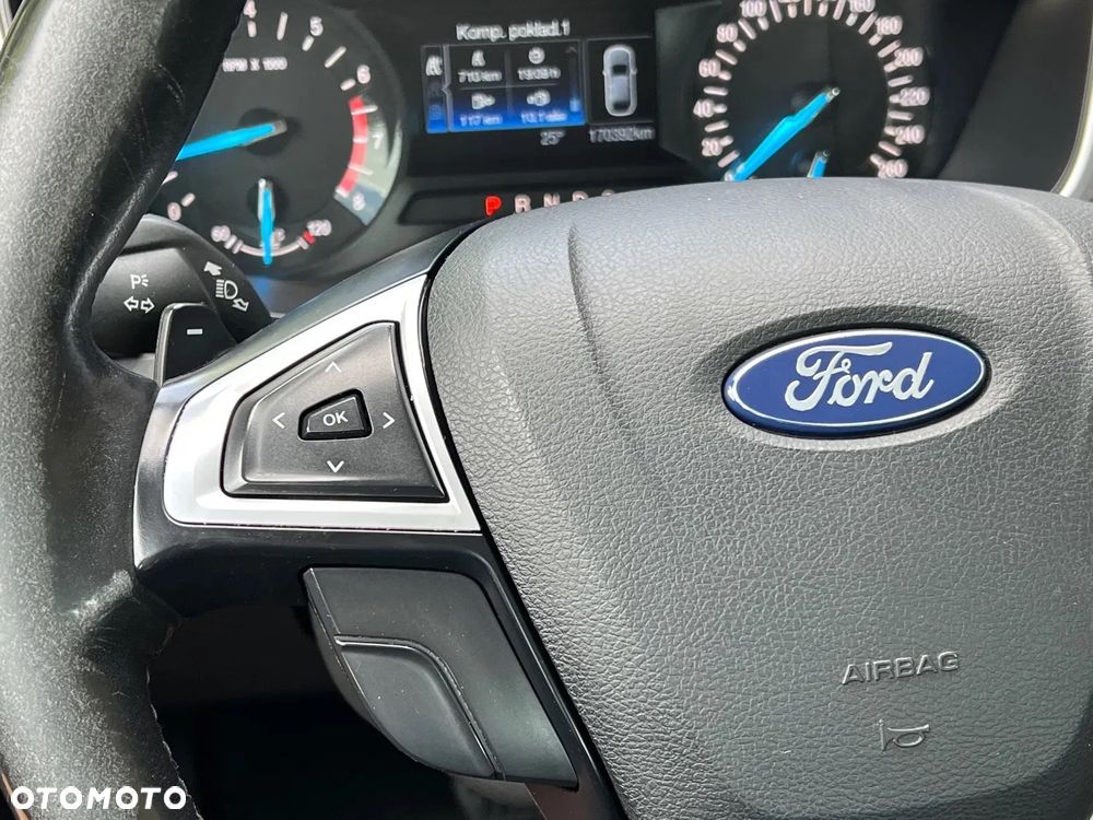 Ford Mondeo - 17